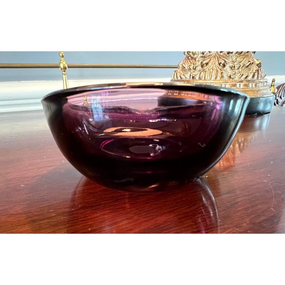 Vintage Viking Amethyst Purple Art Glass Ashtray Horseshoe MCM Atomic - Picture 4 of 5